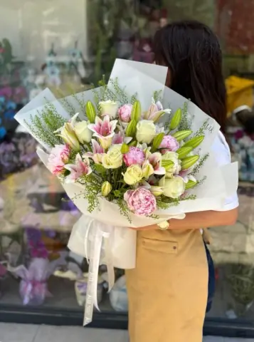 Şakayık Lilyum Buketi-Peonies Lily Bouquet